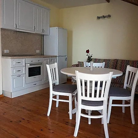 Margarita Hotel Warna