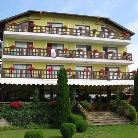 玛格丽塔酒店 2* 瓦爾納